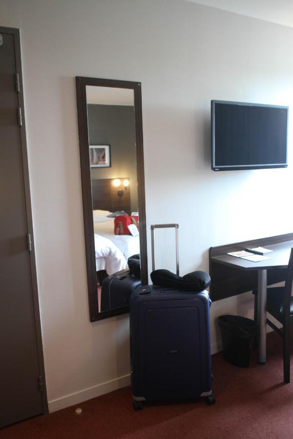 Orly Superior Hotel Athis-Mons Ngoại thất bức ảnh