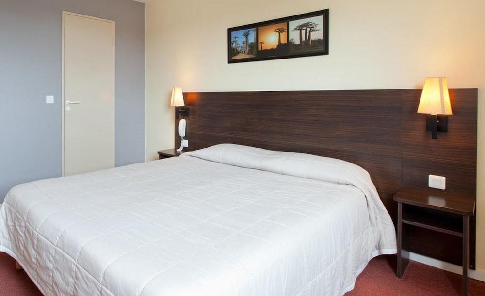 Orly Superior Hotel Athis-Mons Ngoại thất bức ảnh